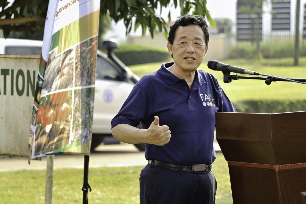DG FAO Dr. QU Dungyu addressing NARO staff